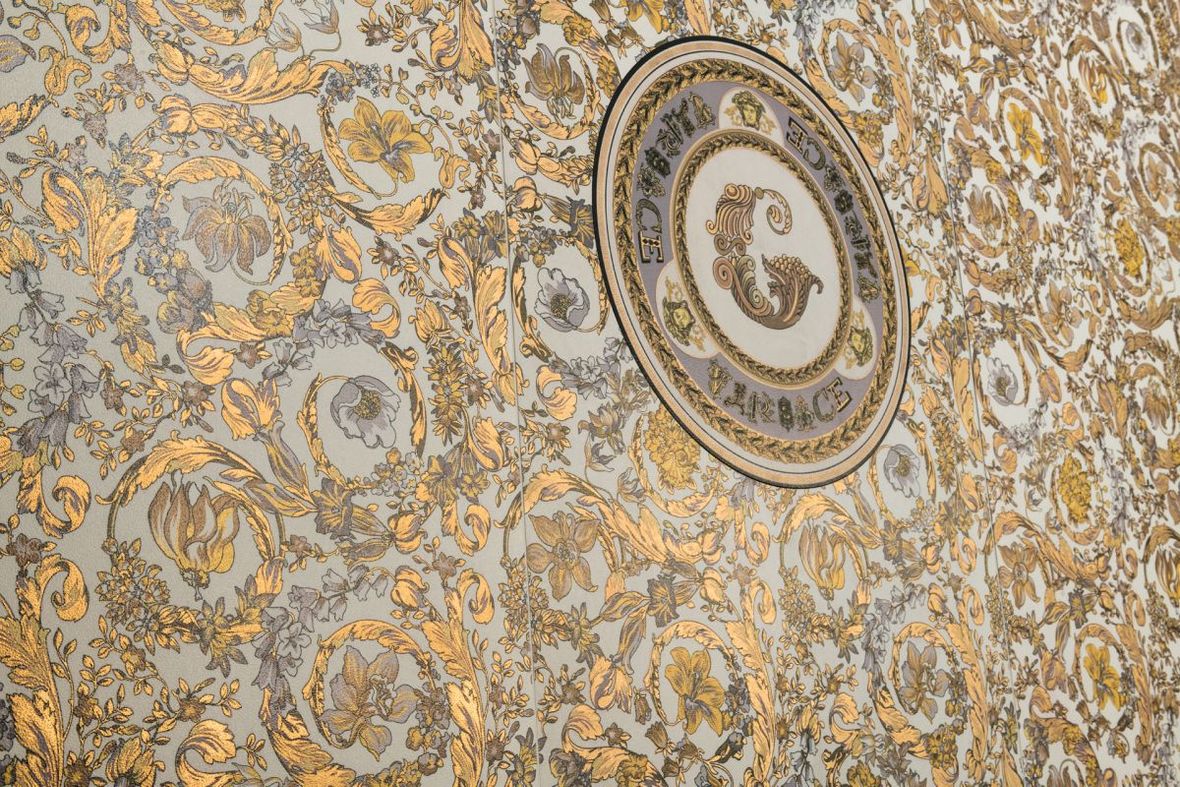 ceramiche versace pavimento gres porcellanato serie icons effetto marmo