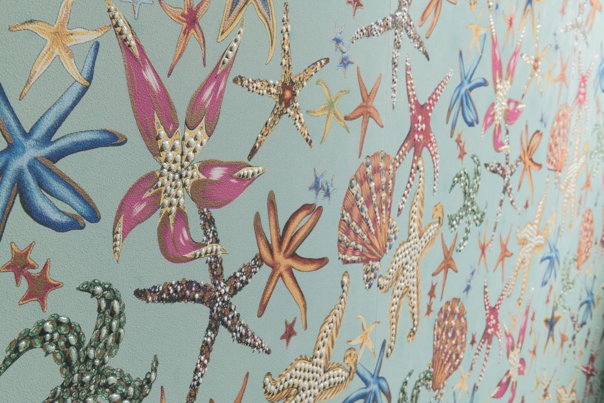pavimento e rivestimento in gres porcellanato serie Icons di versace ceramics