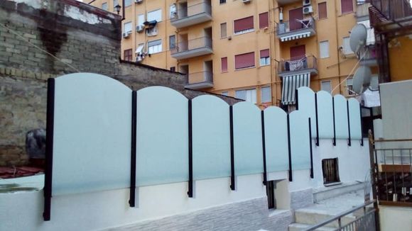 Barriera in vetro