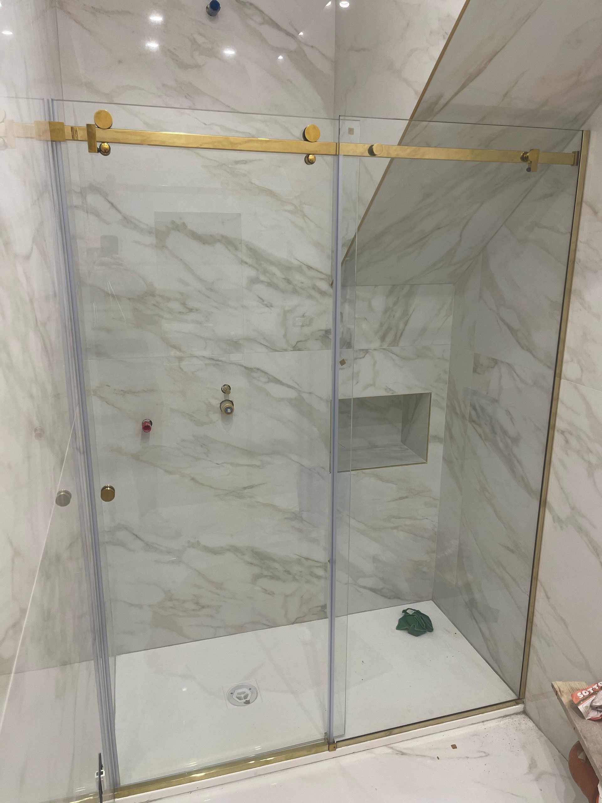 Cabina doccia in vetro