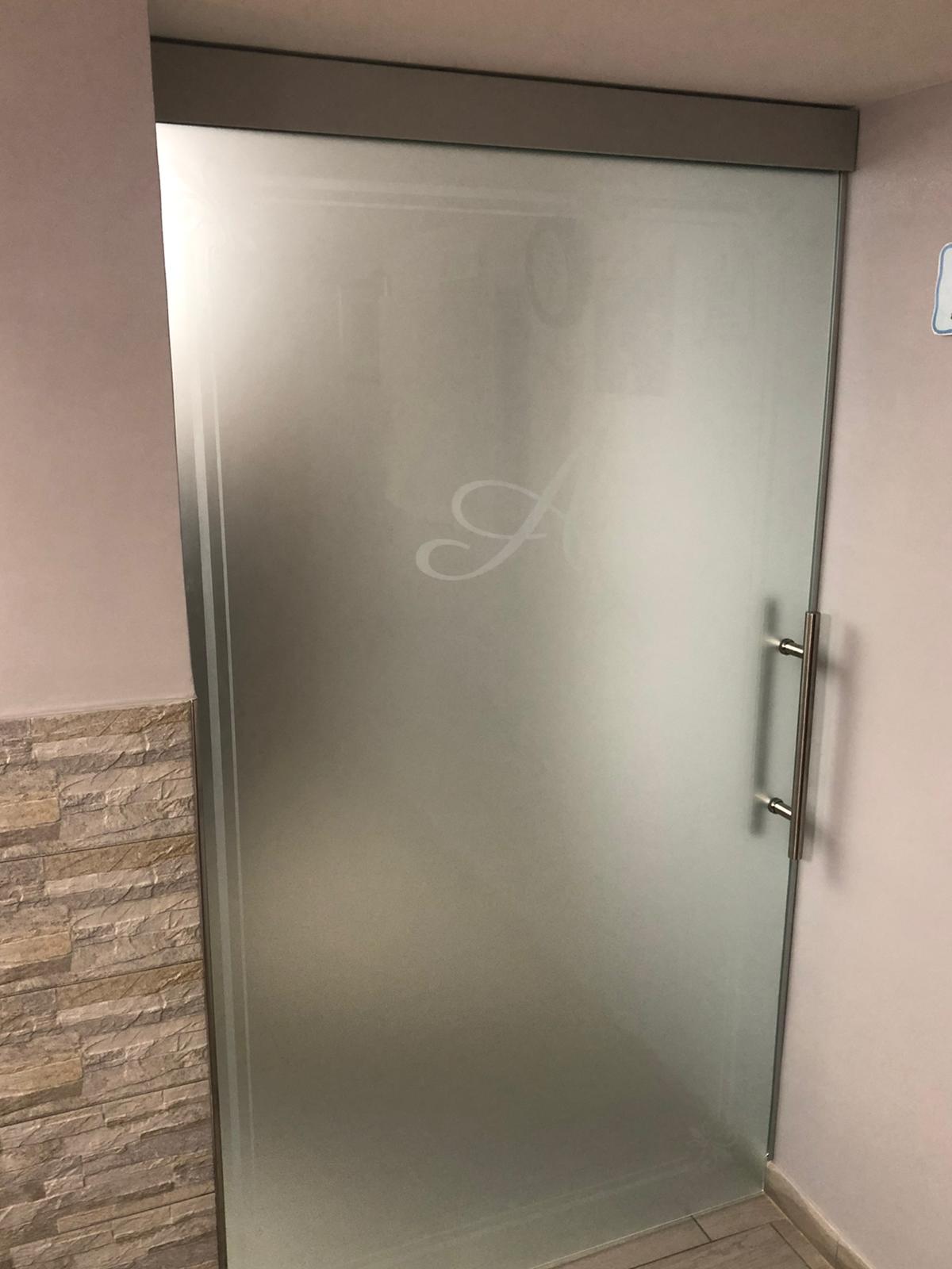 porta di vetro