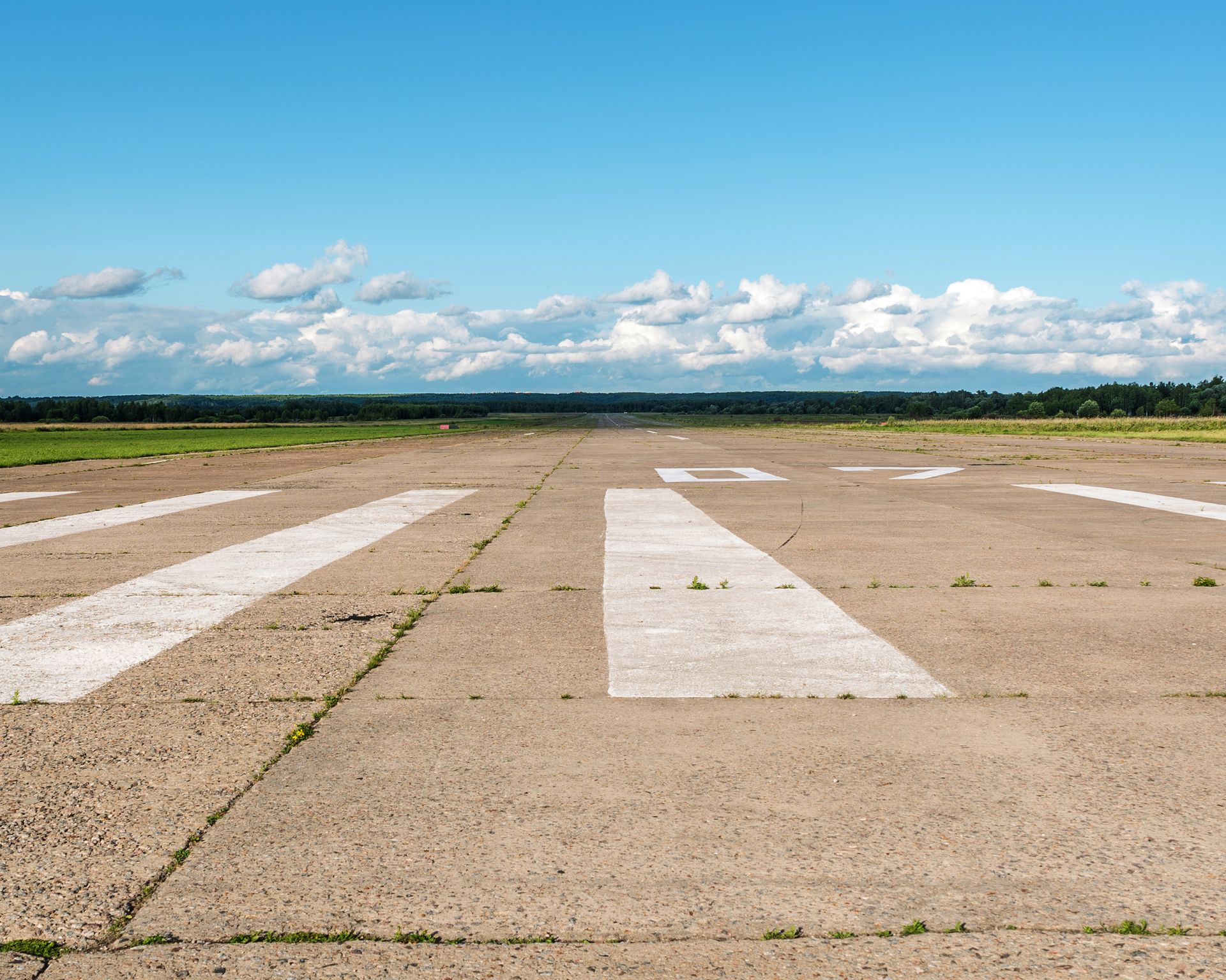 vacant property runway 