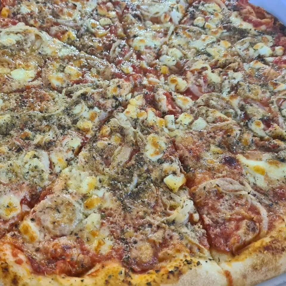 pizza doppio gusto