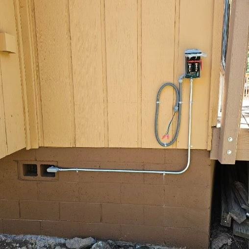 Oliver Electric LLC outdoor electrical run