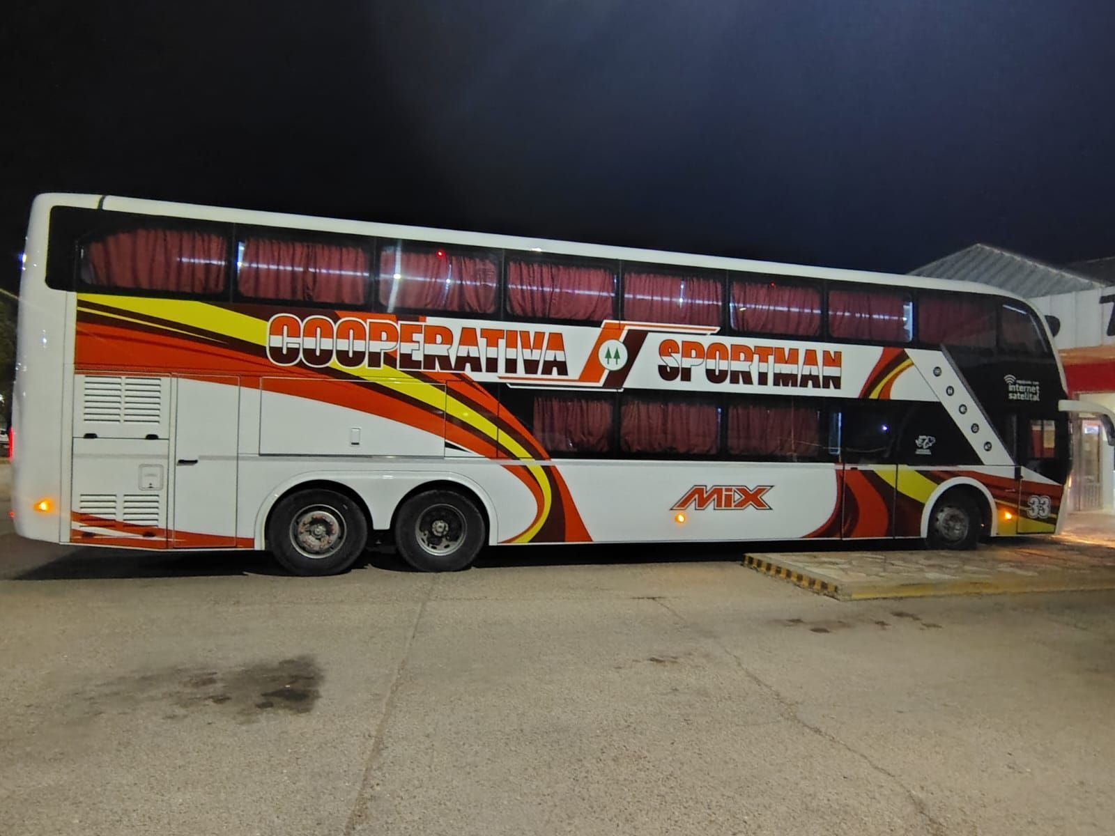 Colectivo Sportman en terminal