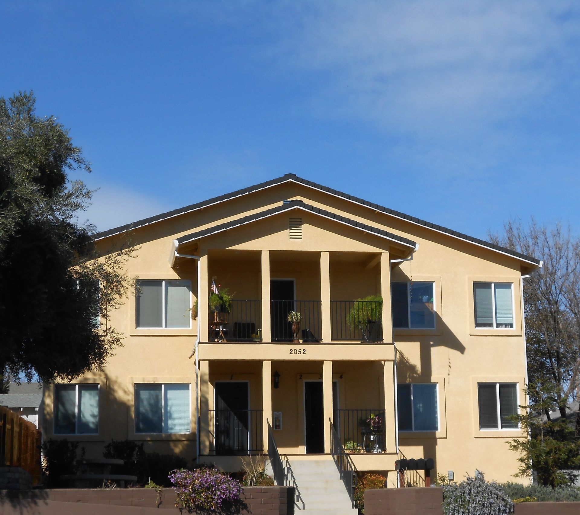 exterior home 12
