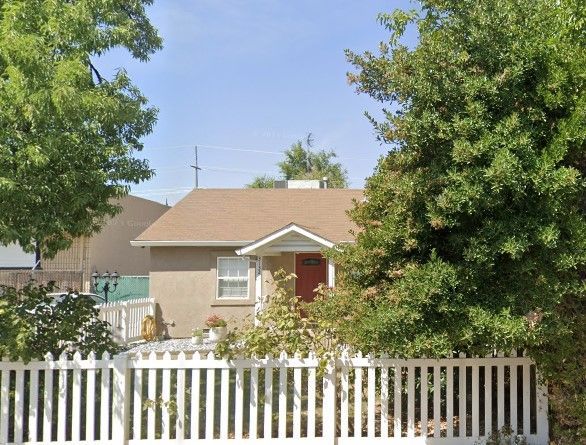 exterior home 11
