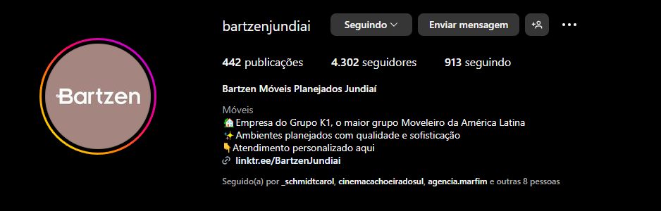 Um fundo preto com um círculo com a palavra bortzen nele
