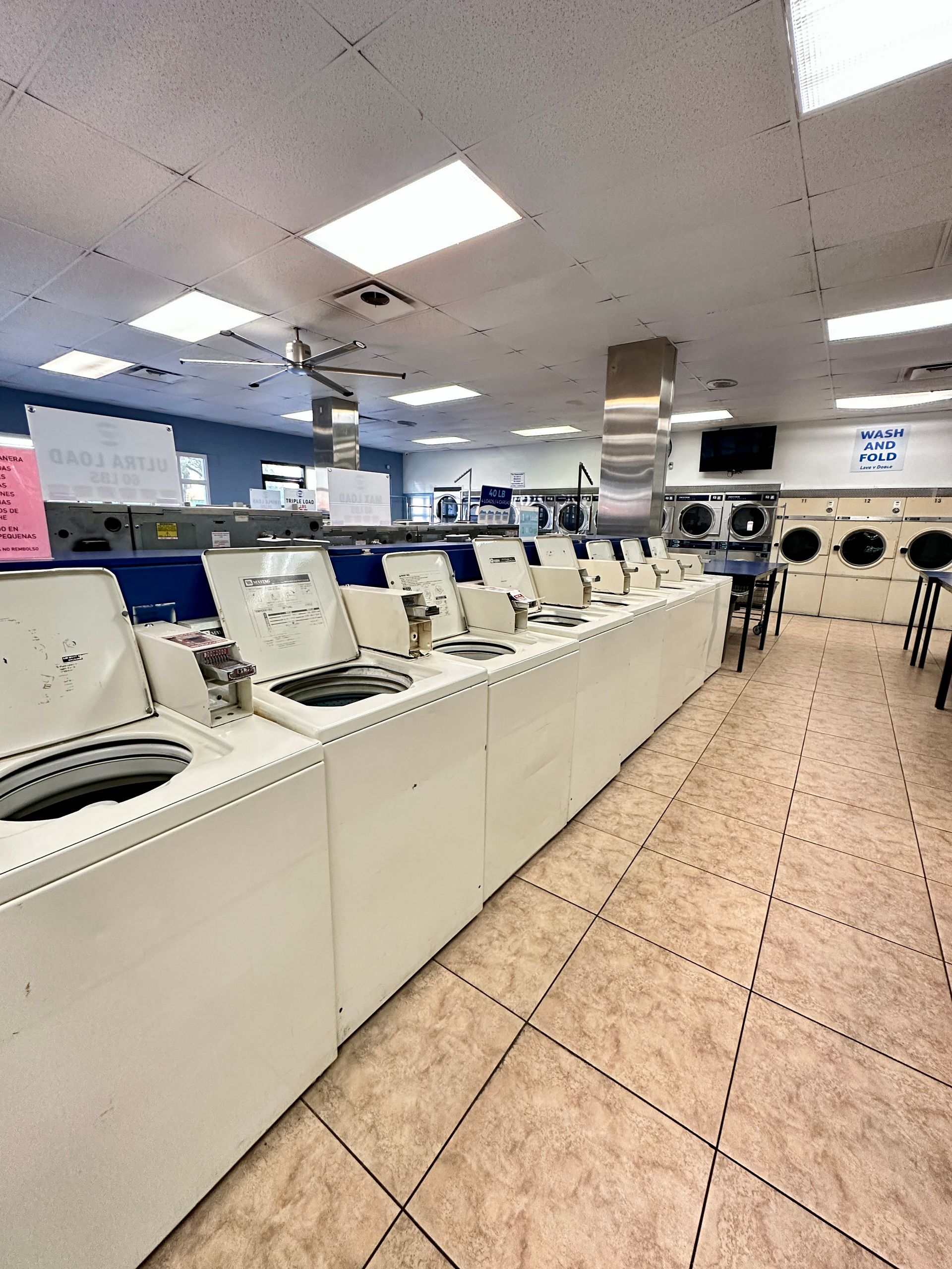 The Laundry Wheel Coin Laundromat & Wash and Fold Phoenix, AZ