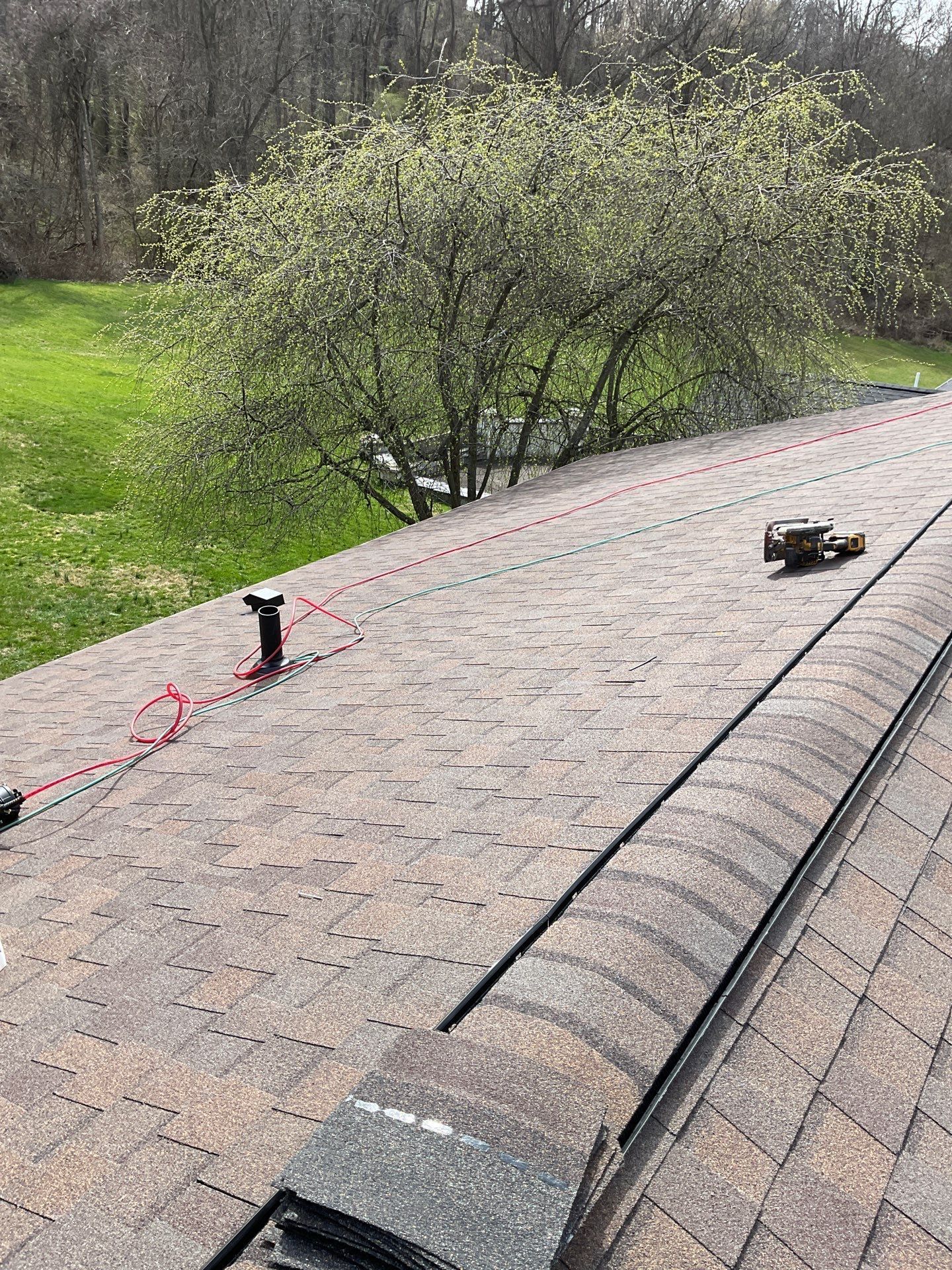 Slagle Roofing and Construction 215