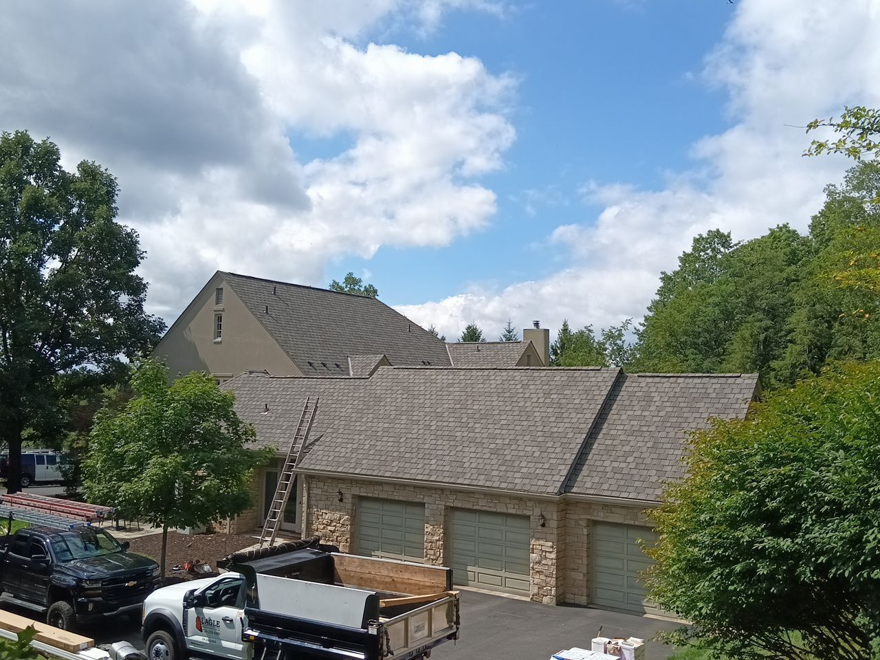 roofing services 125