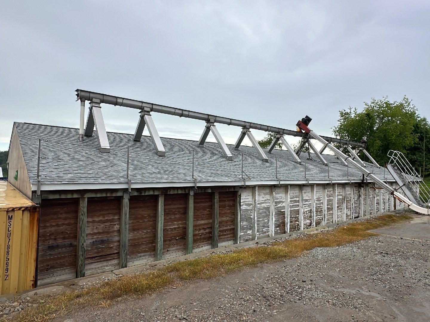 roofing services 153