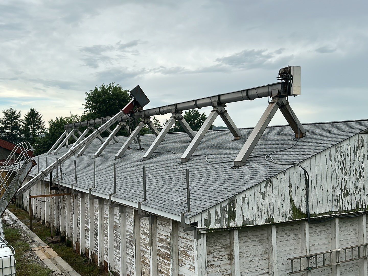roofing services 156