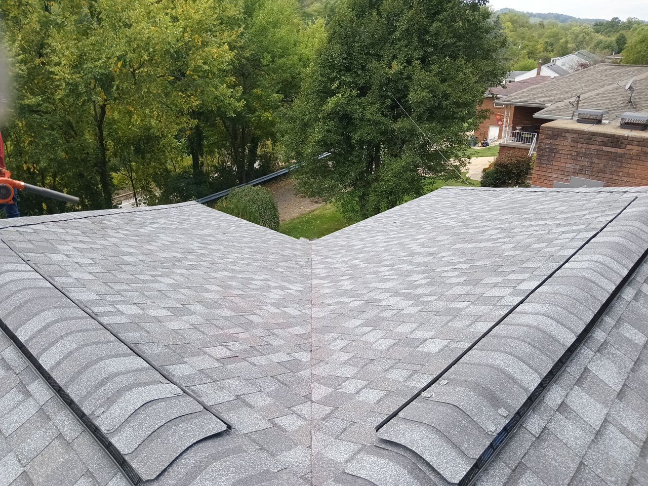 roofing services 188