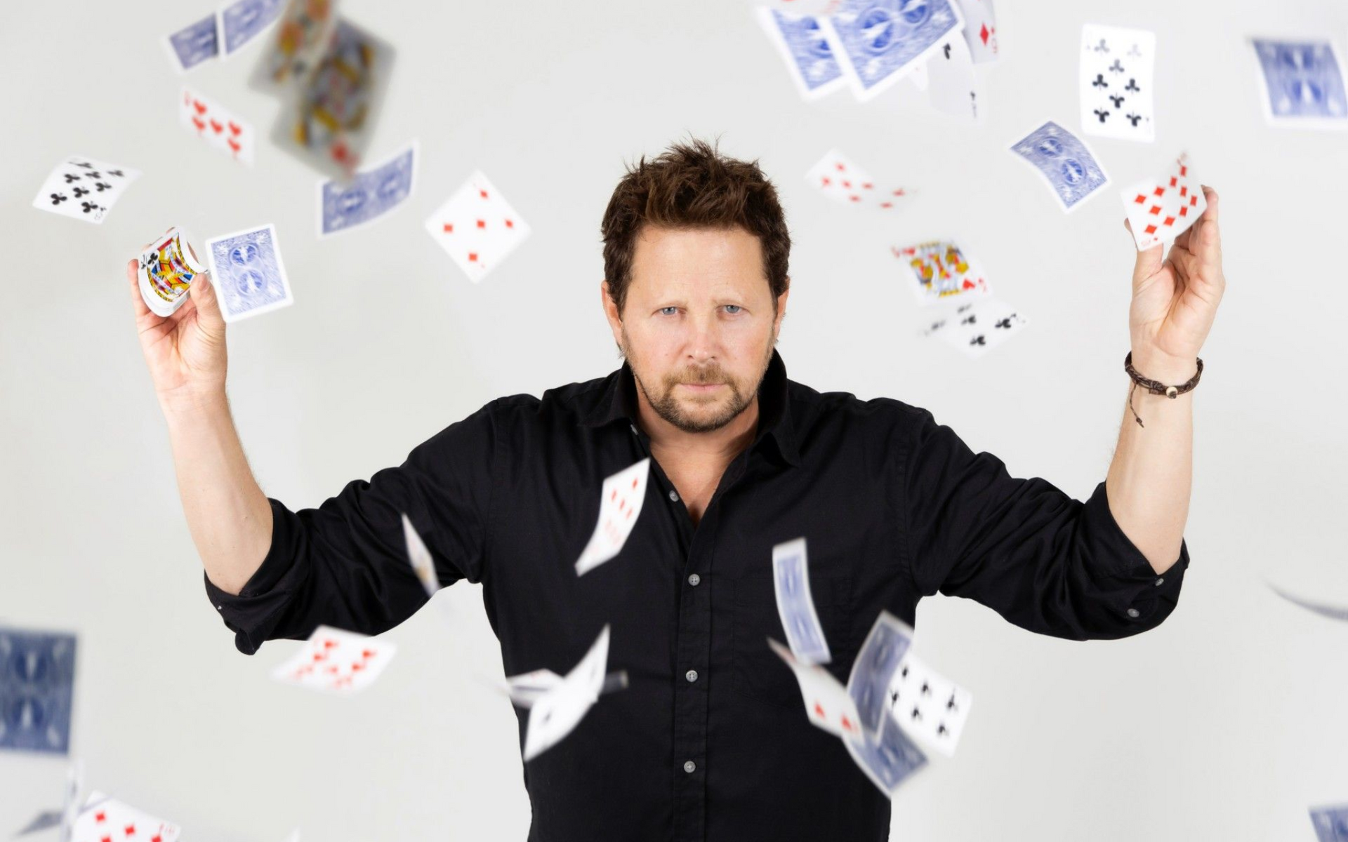 Viral Sensation Andy Gross Brings His Hilarious Magic Show to Danbury