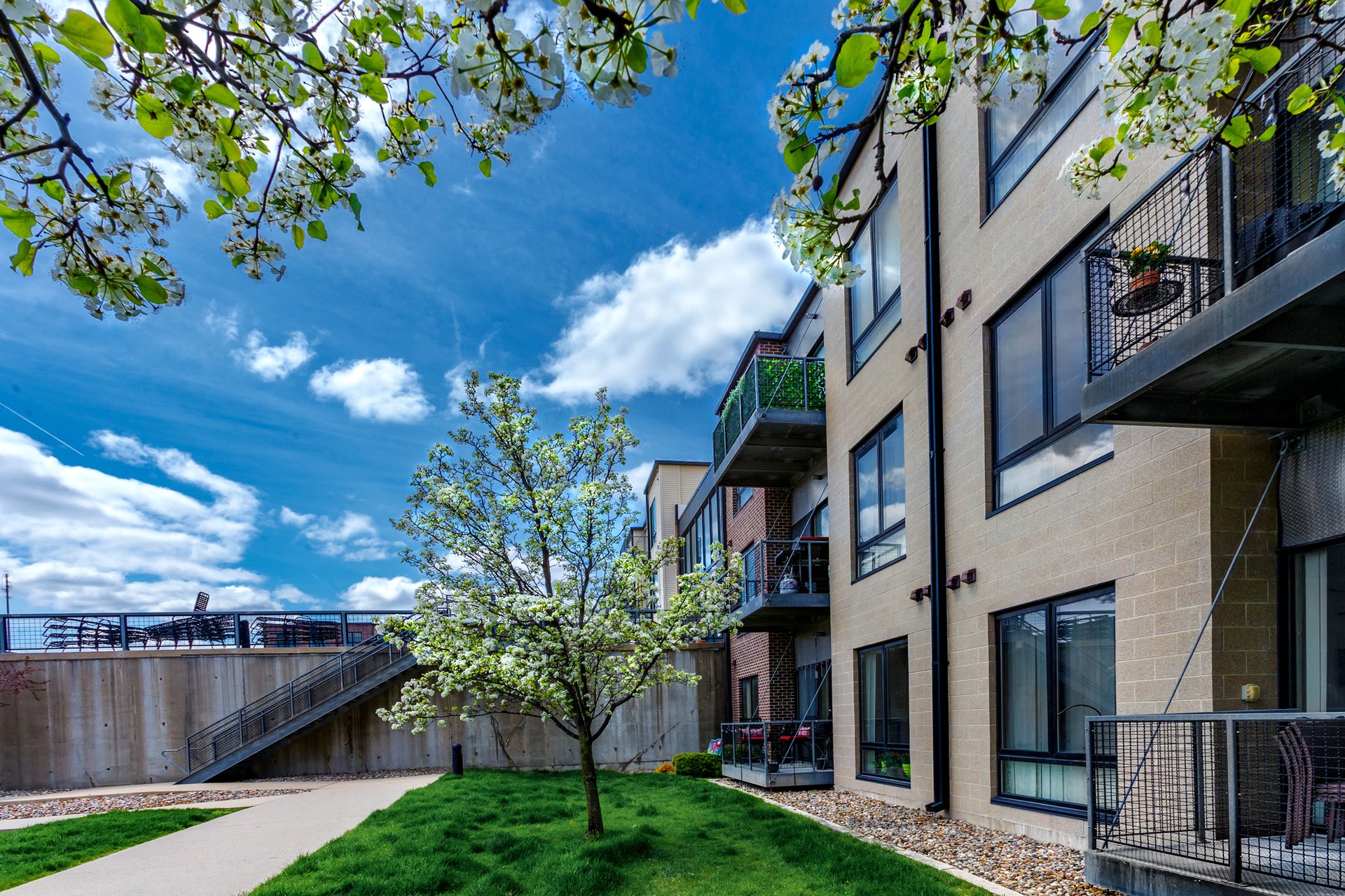 Windsor Heights, IA, Apartments for Rent Ingersoll Square