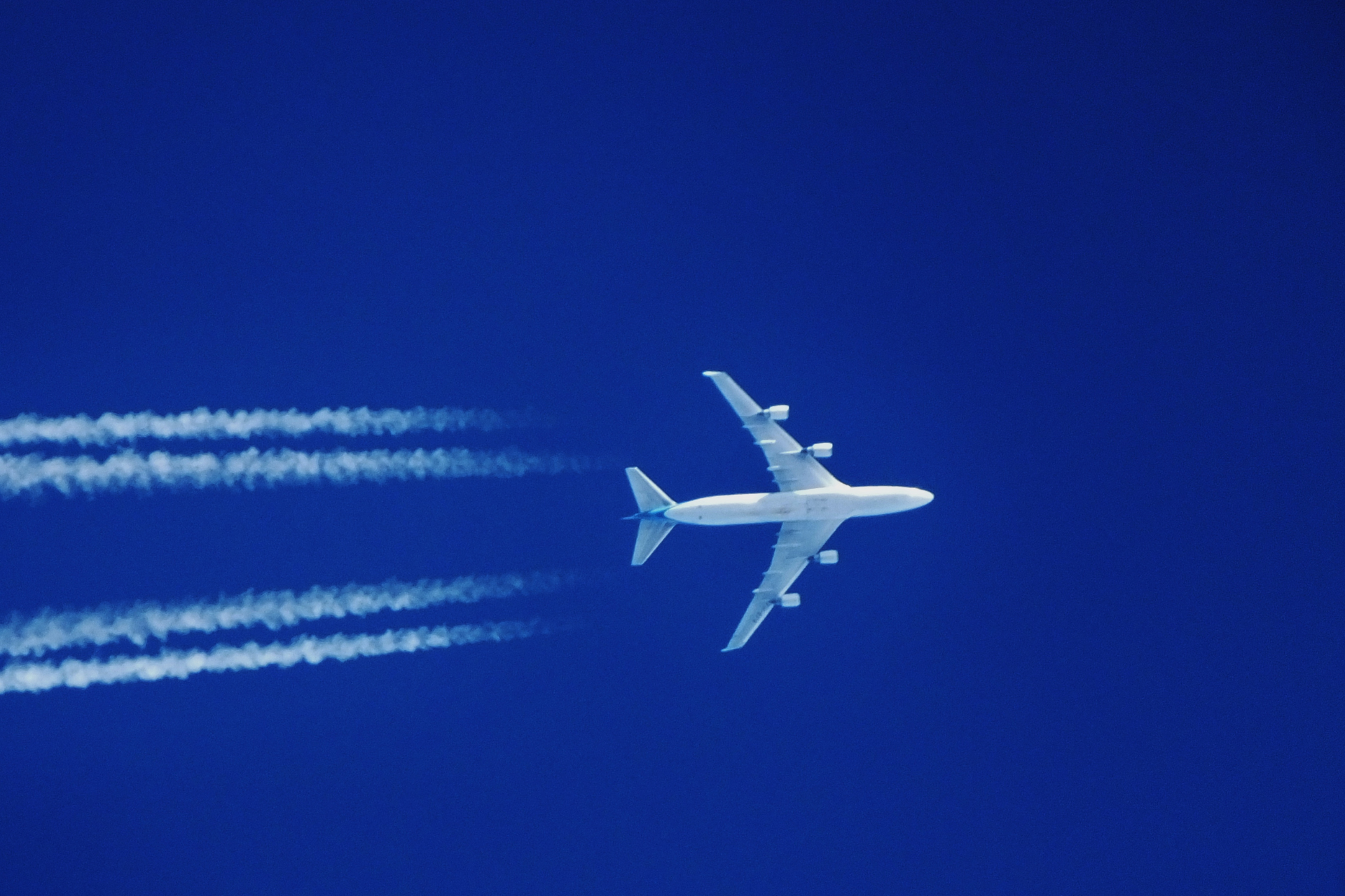 Image of plane for a blog exploring the role of software escrow in aviation by SES Secure