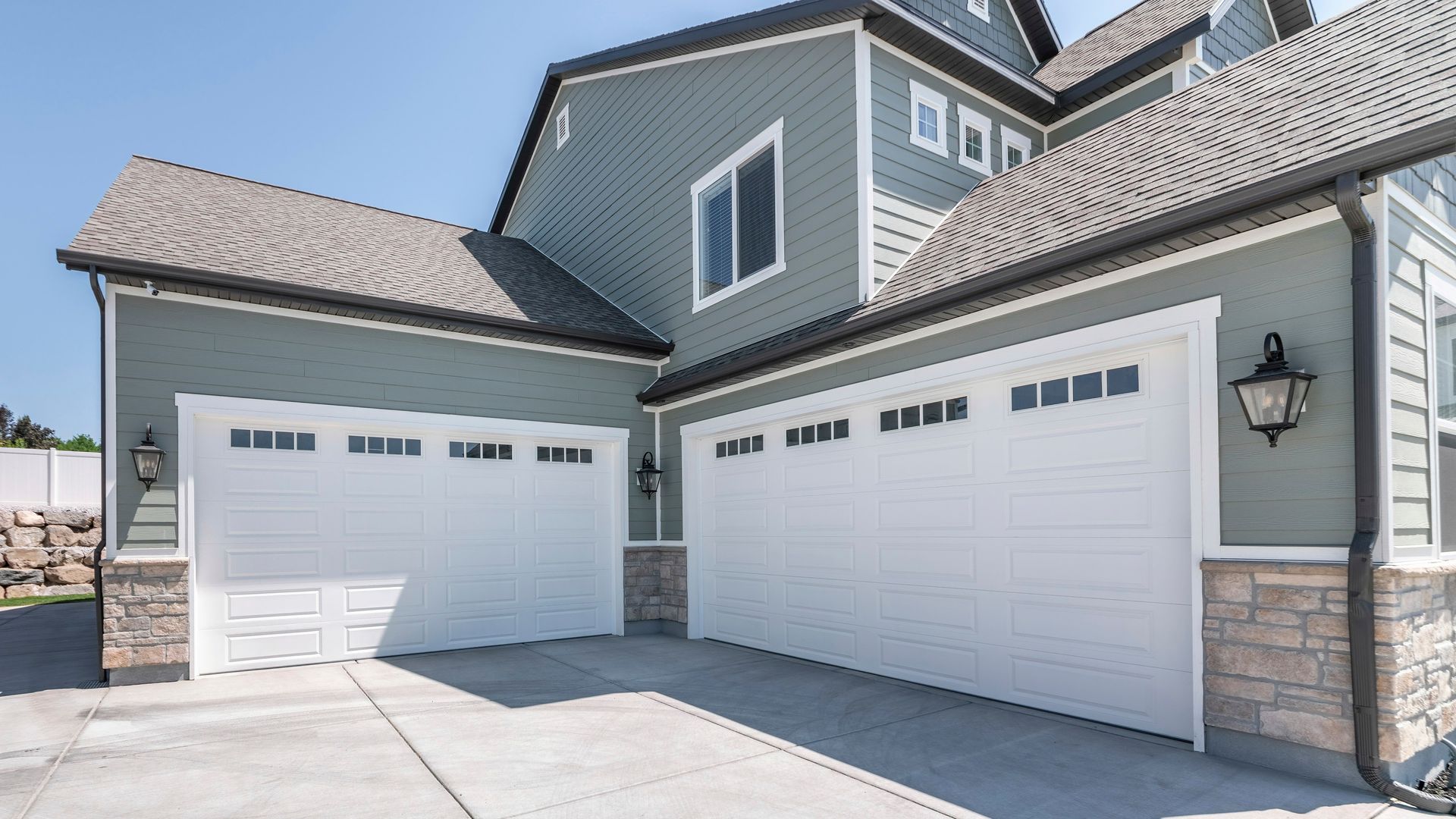Garage door maintenance in Texas
