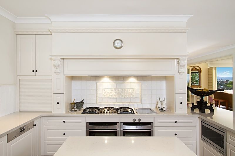 Custom Modern Kitchen Designs & Renovation Services Logan Village ...