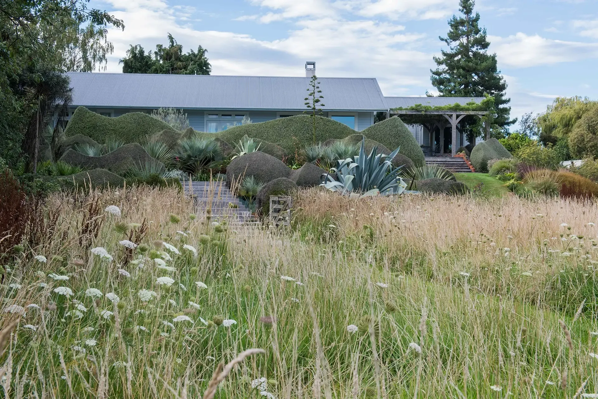 Welton House - Private Garden & Homestead Marlborough NZ