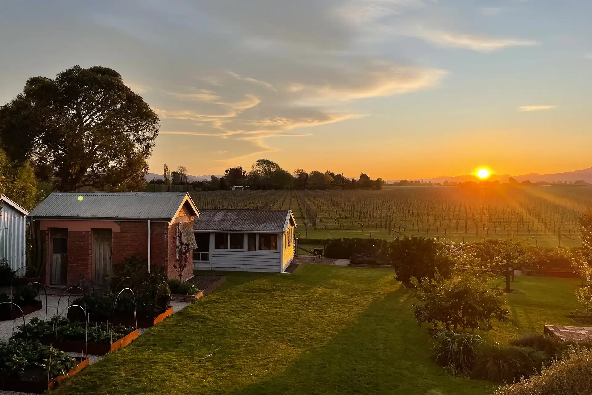Welton House - Private Garden & Homestead Marlborough NZ