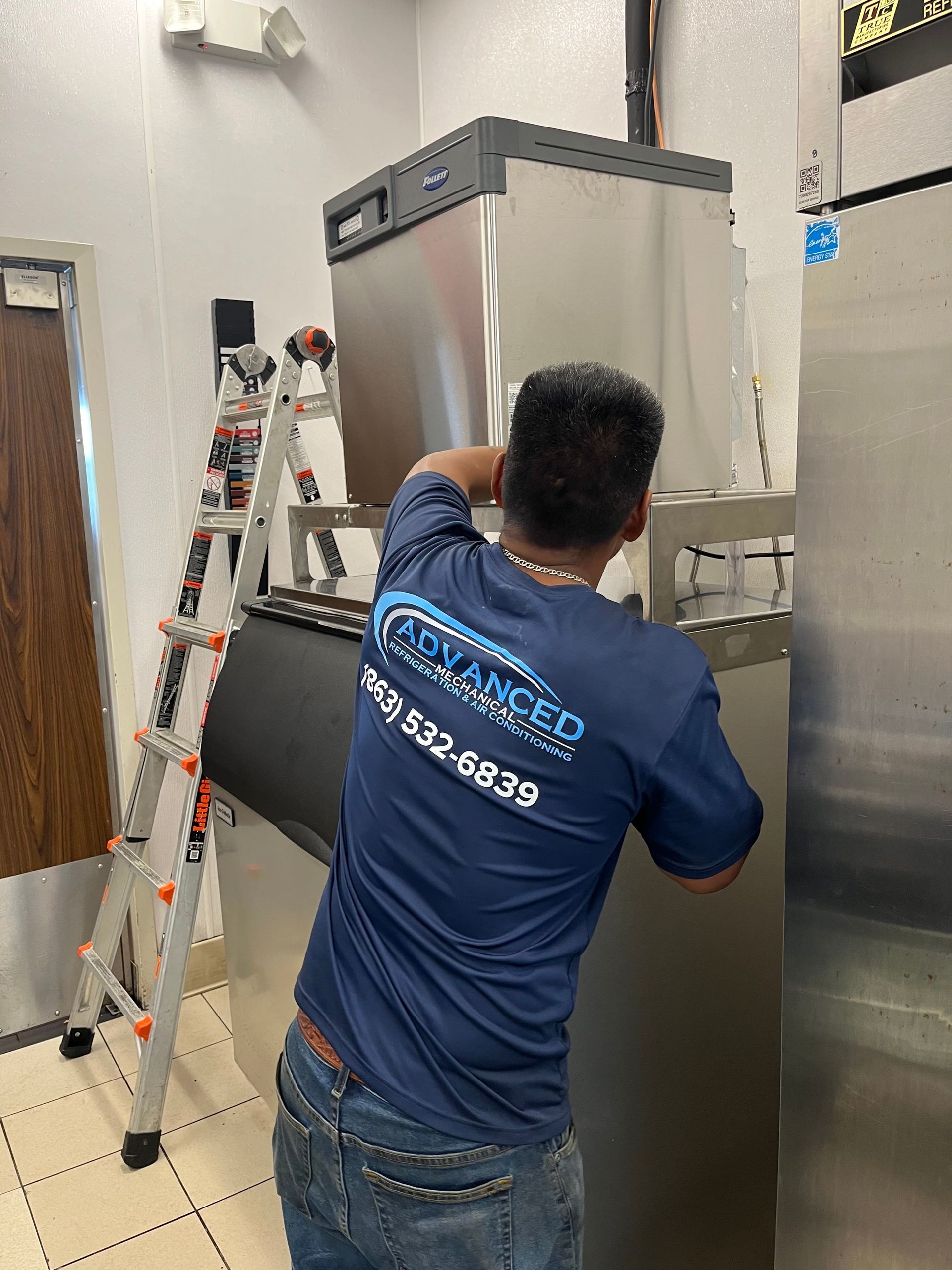 OKEECHOBEE HVAC TECHNICIANS