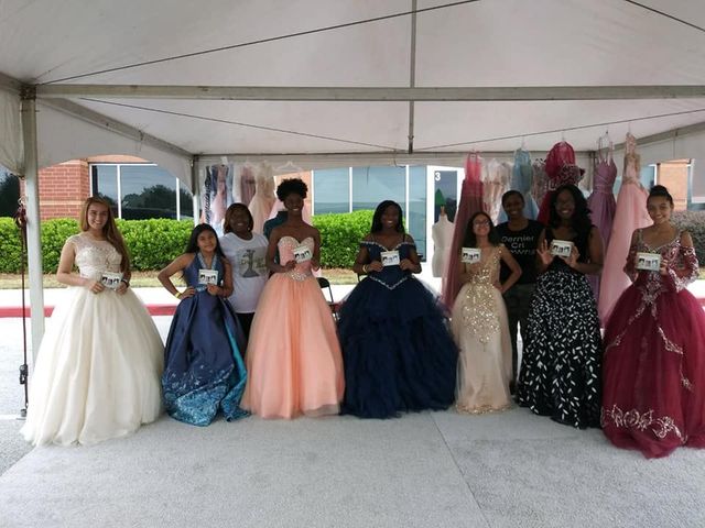 formal dresses perimeter mall Dernier Cri Gowns – Elegant Formalwear for Every Occasion sellout-alert-sent
