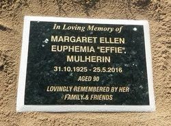 Tombstone with inscription: 