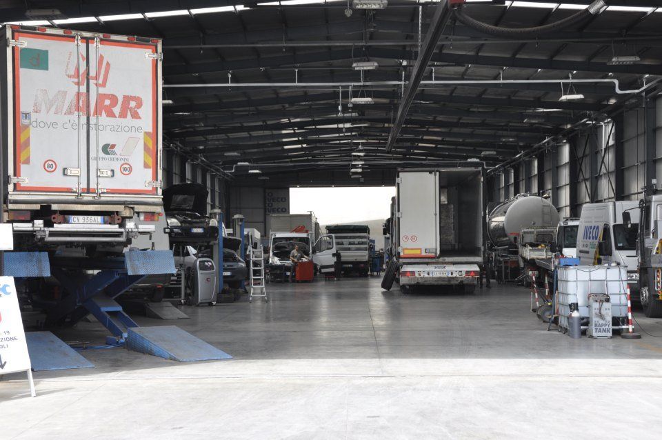 Parcheggio mezzi