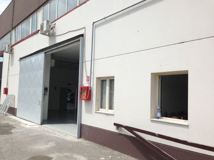 Officina Reica 4
