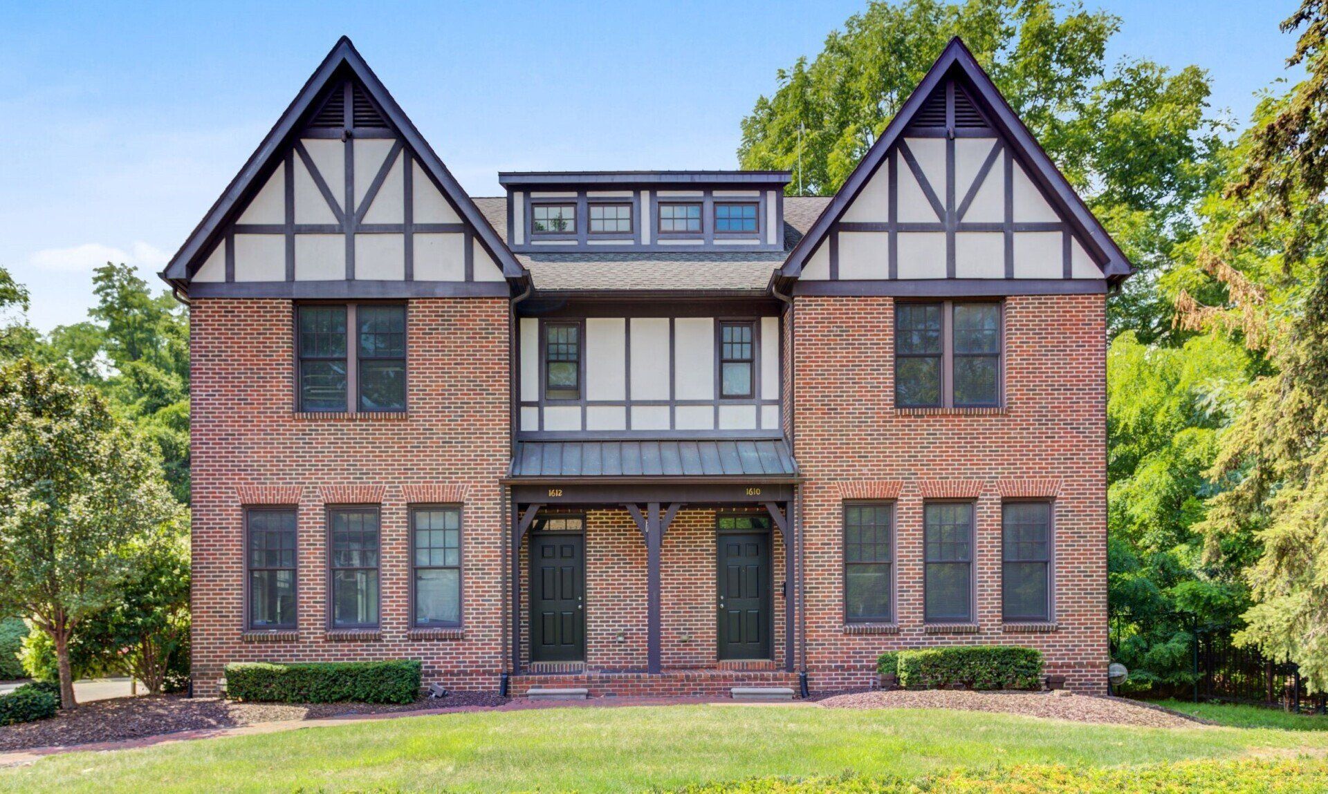 1610 Washtenaw