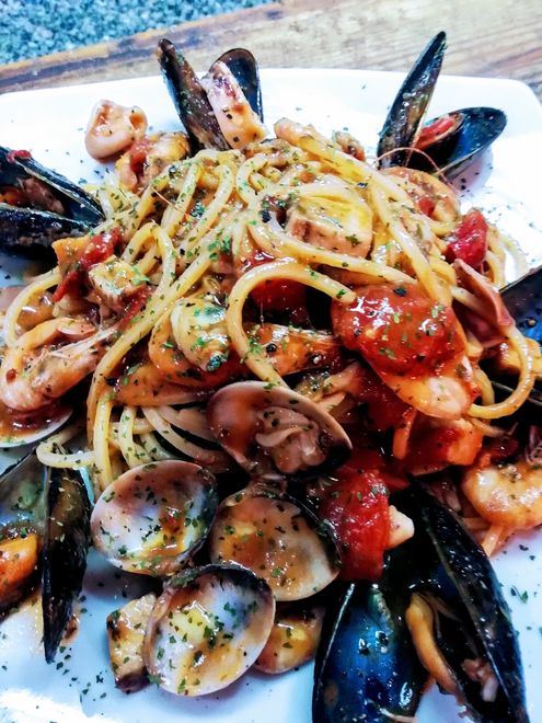 spaghetti ai frutti di mare