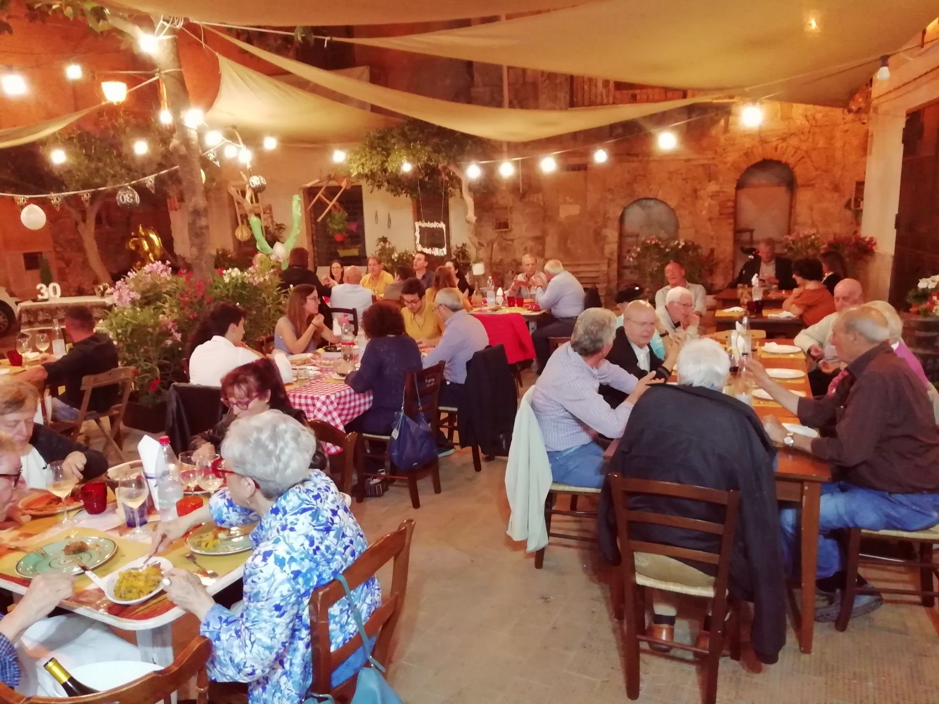 trattoria spaziosa