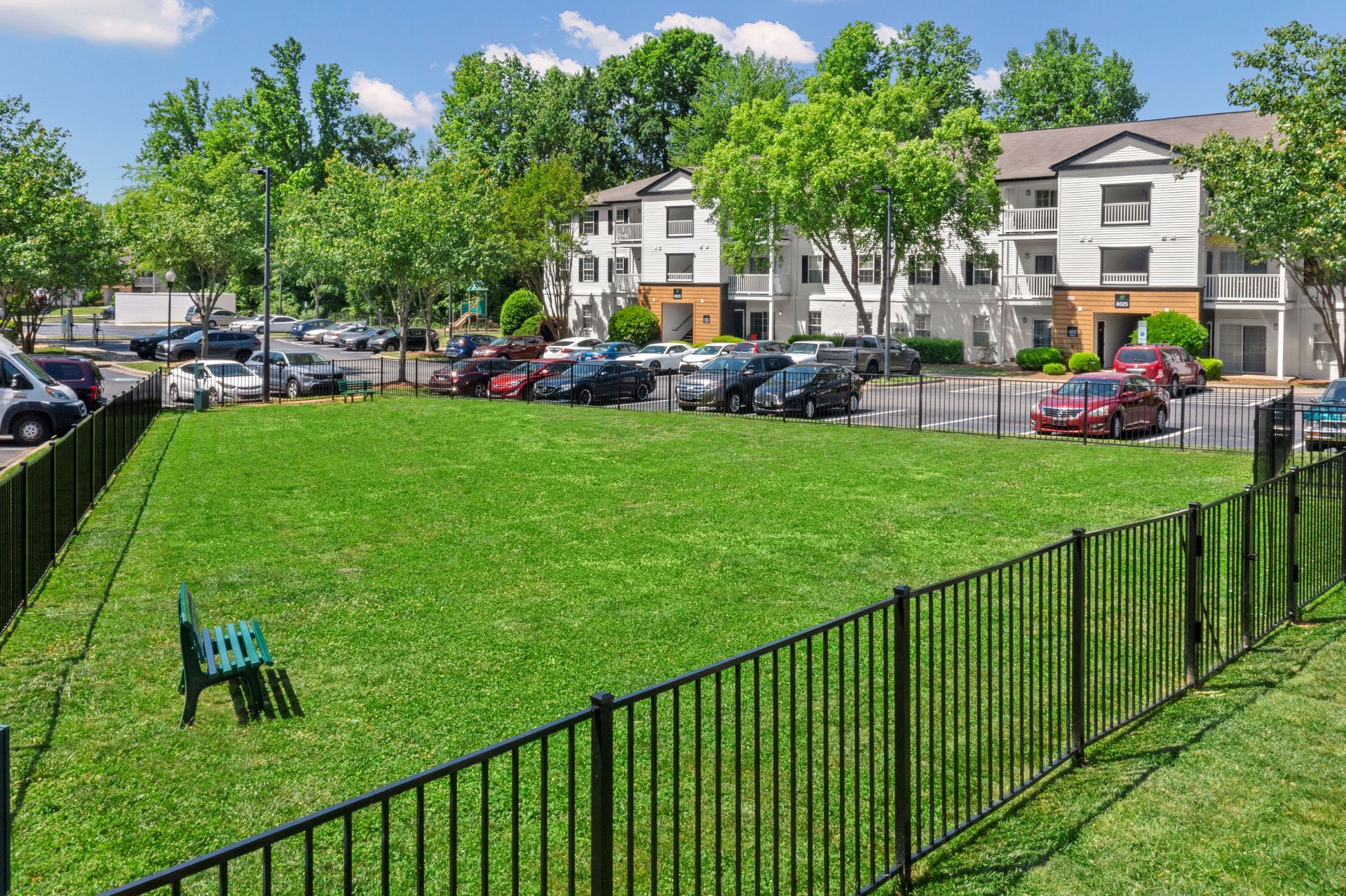 Gallery Apartment Complexes Near Northlake Plaza