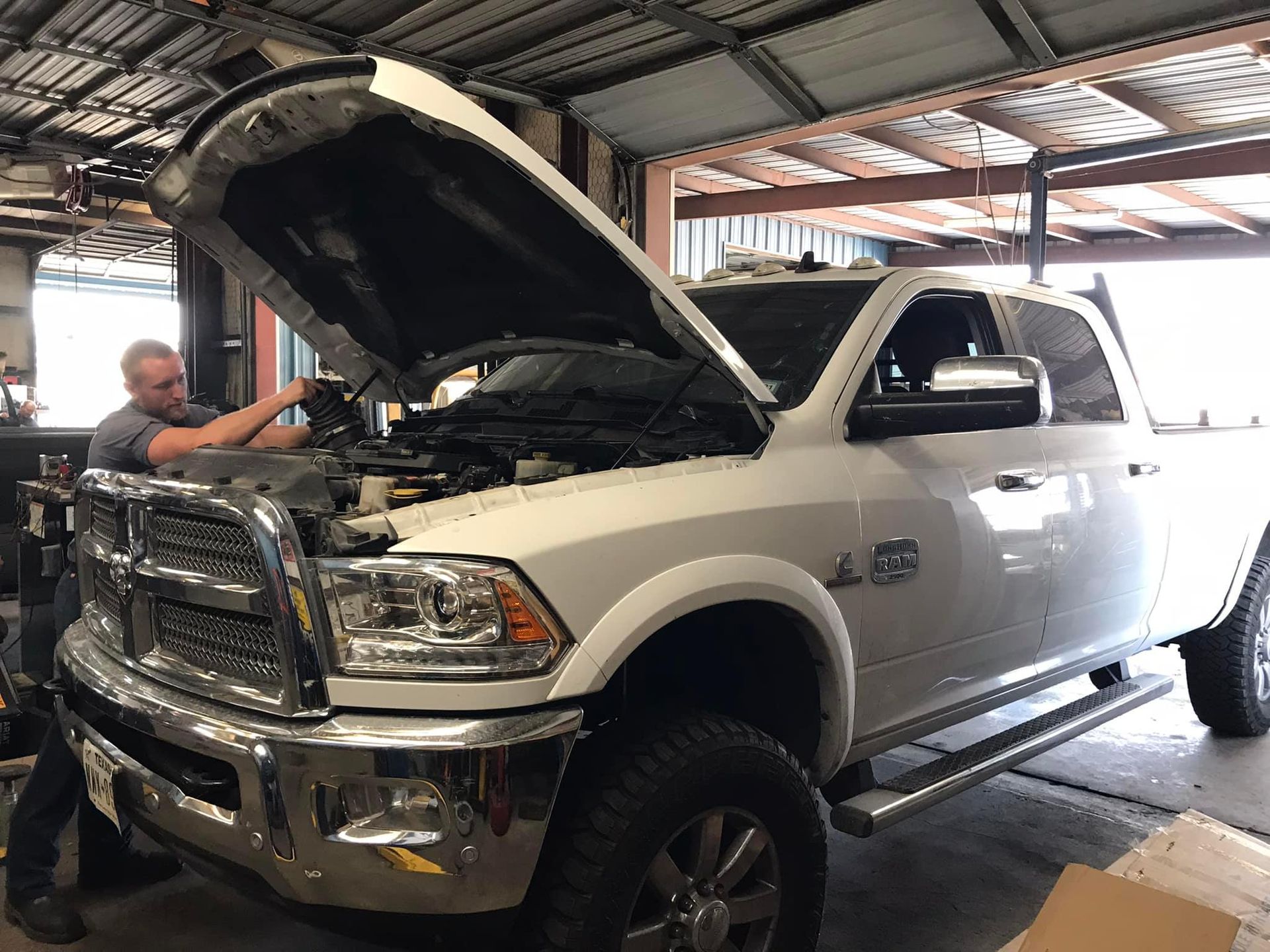 Diesel Services San Antonio, TX Texas Diesel Injection