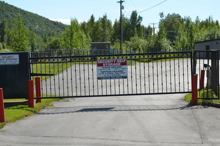 Security Self Storage gate sign
