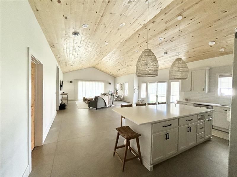 Shouse Interior