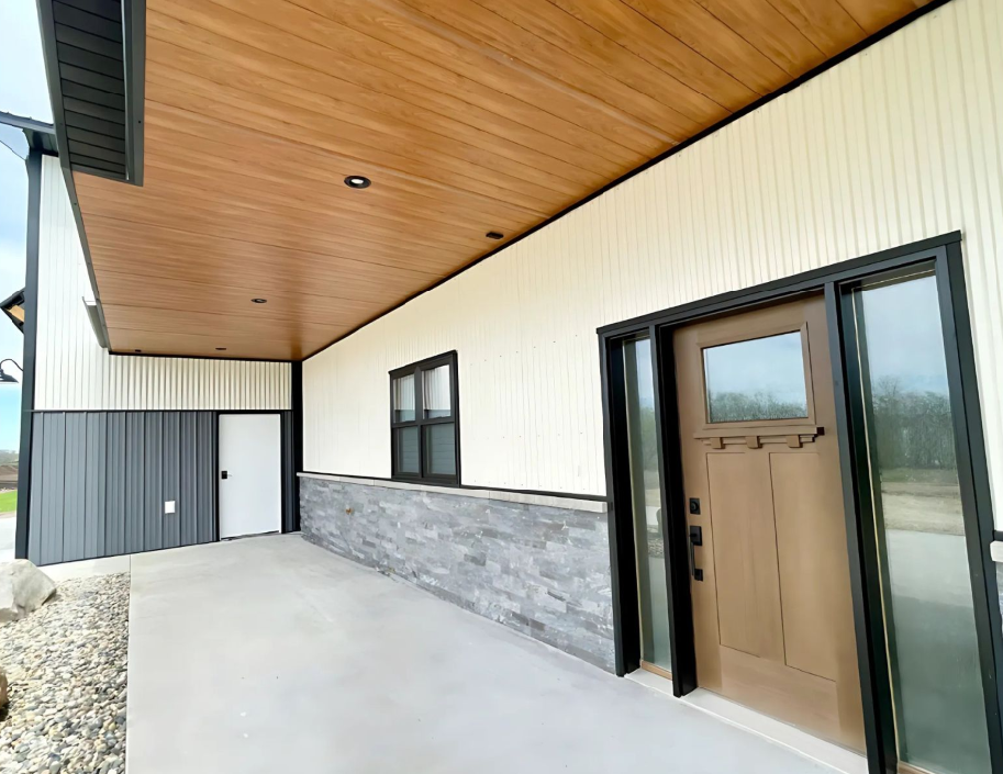 Shouse Exterior