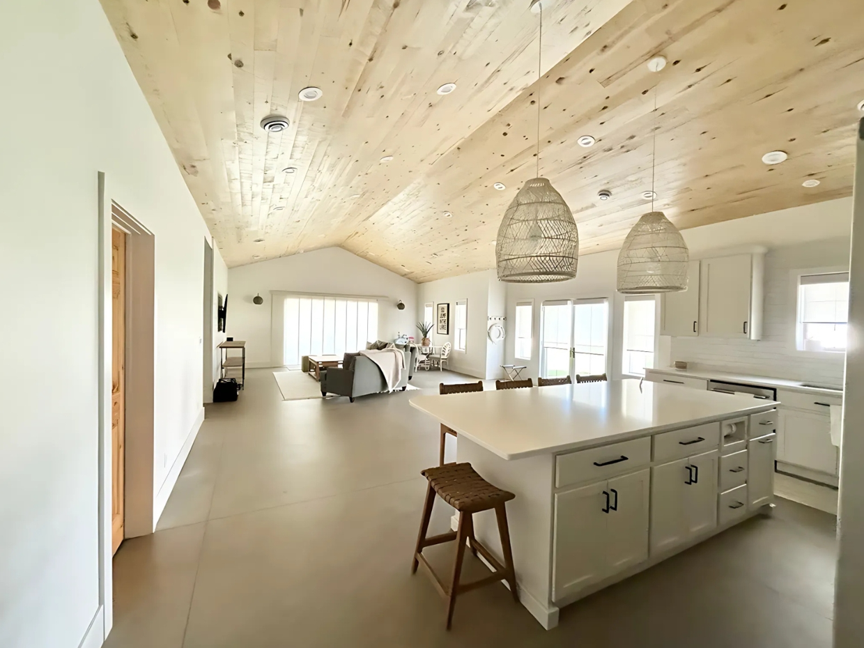 Shouse Interior