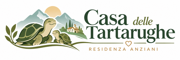 Logo di Casa delle Tartarughe con tartarughe verdi, una casa e un sole su un paesaggio, su sfondo bianco