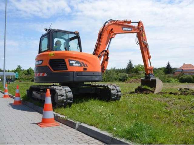 servizi noleggio di macchine movimento terra a Reggio Emilia