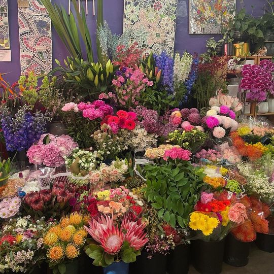 montmorency florist, flower delivery, florist eltham, florist briar hill, florist greensborough, wedding flowers eltham