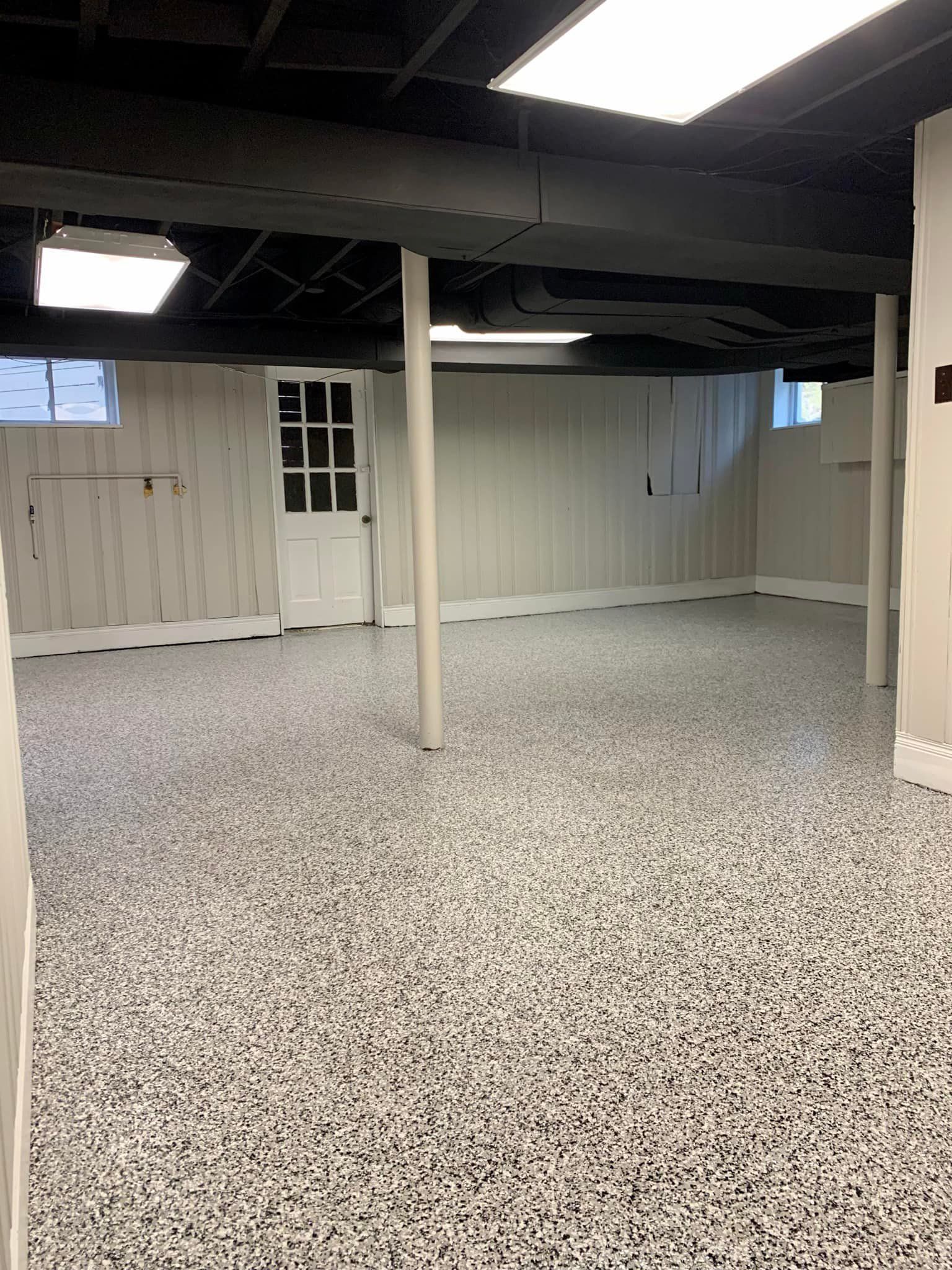 Flake floor basement