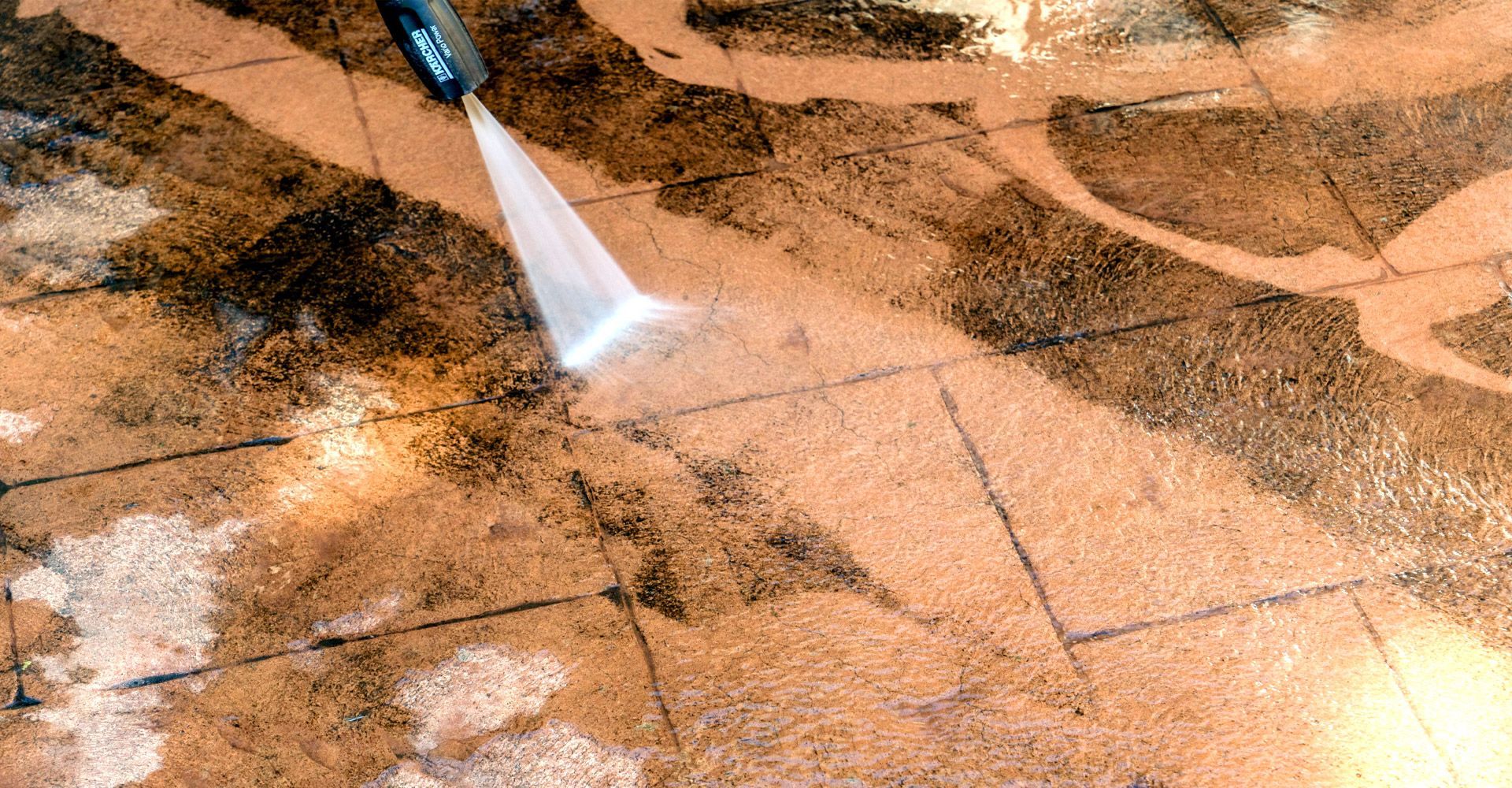 Commercial Building Washing