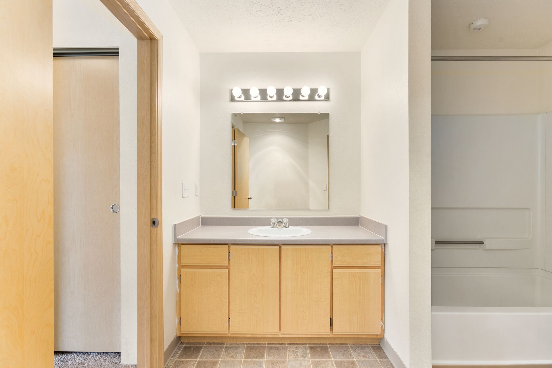 Boulder Apartments Photo Gallery Cheney, WA