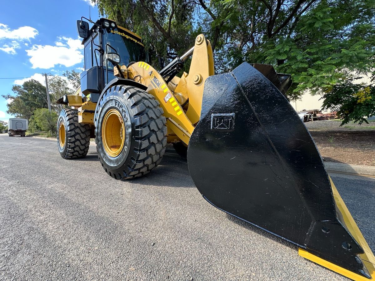 Wheel loader hire