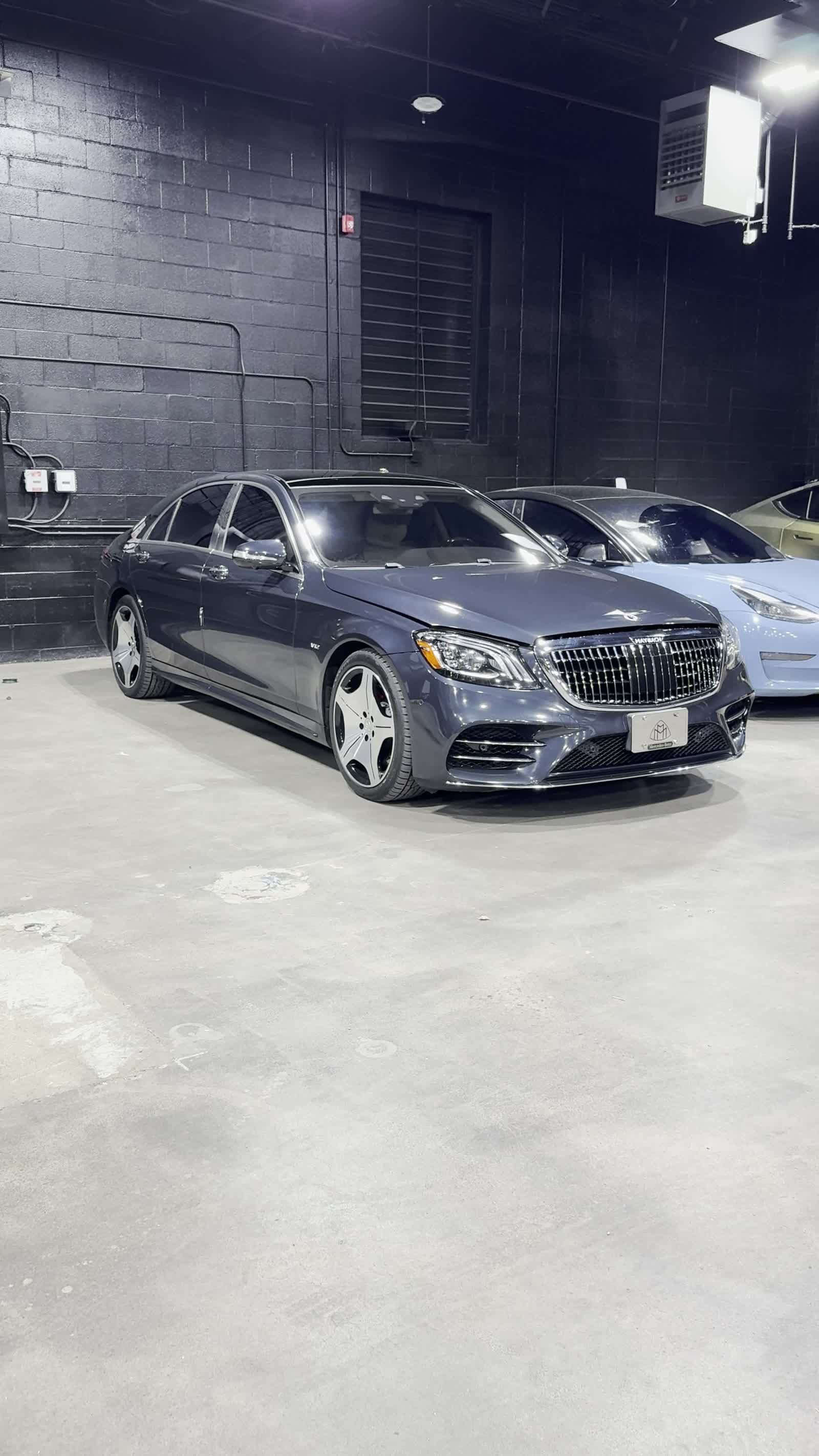Front view with Maybach grille before wrap