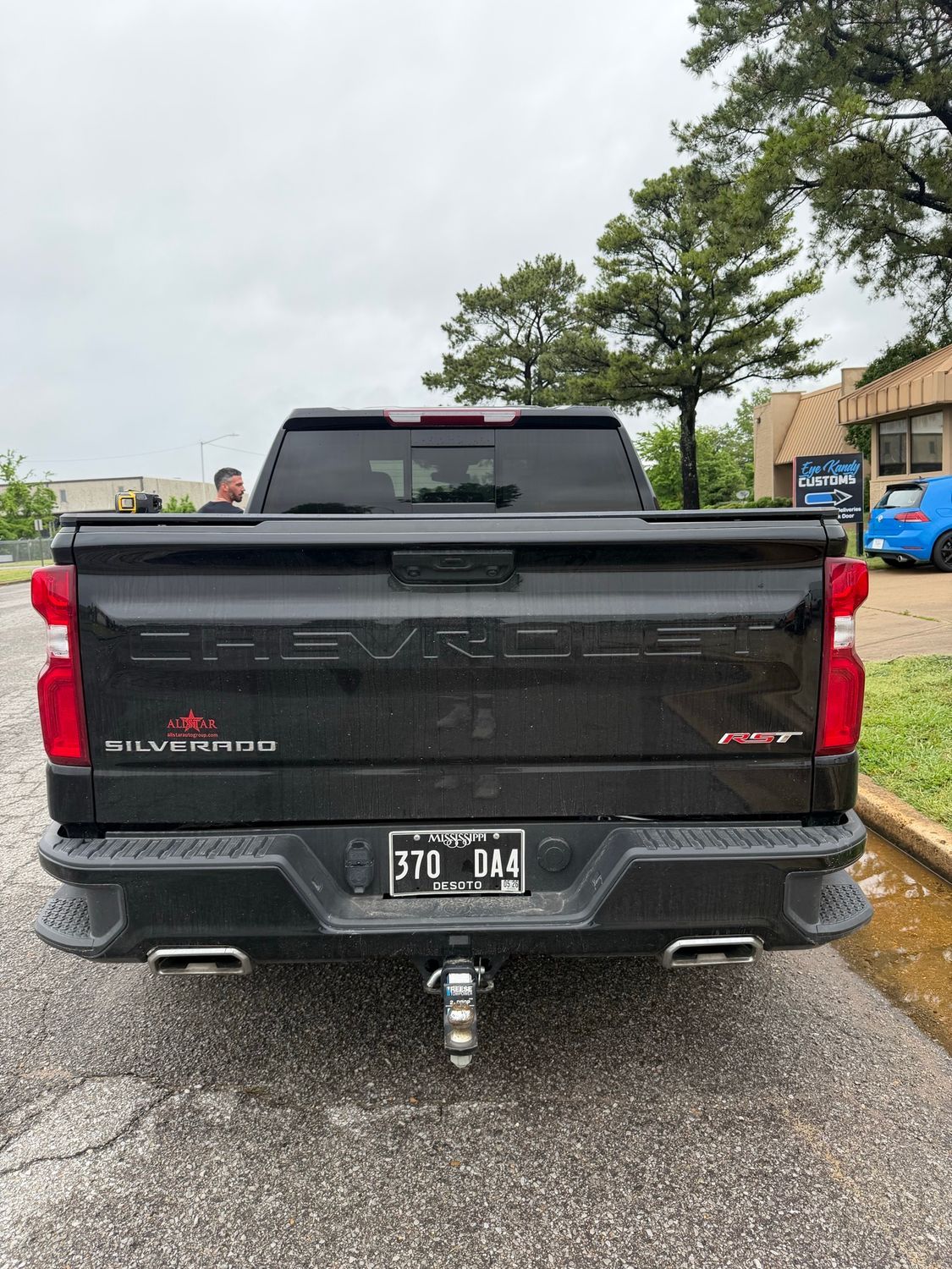Plain black Silverado before the graphics