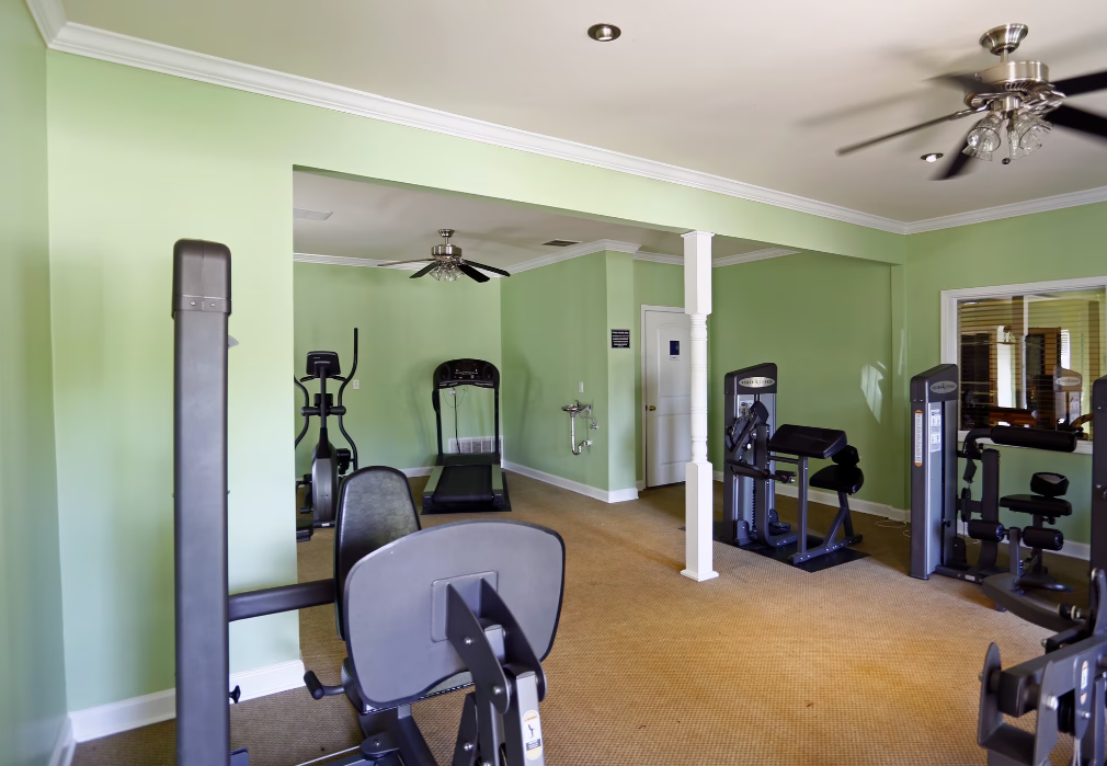 Enclave Apartments - Gym 02