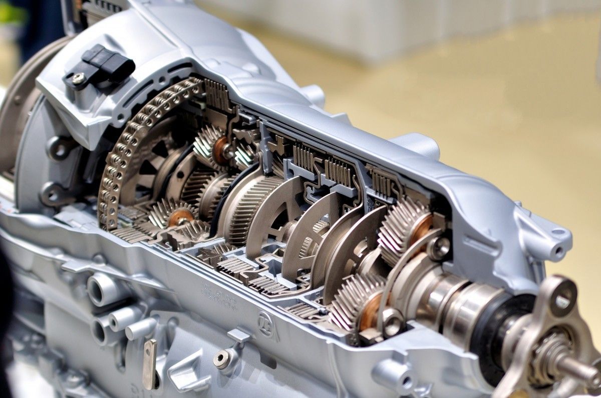 What To Do About Transmission Leaks 